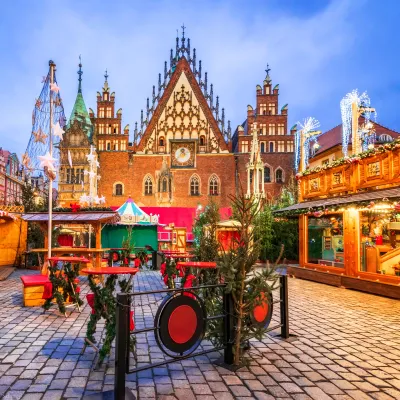 where-to-go-for-christmas:-5-enchanting-places-in-europe